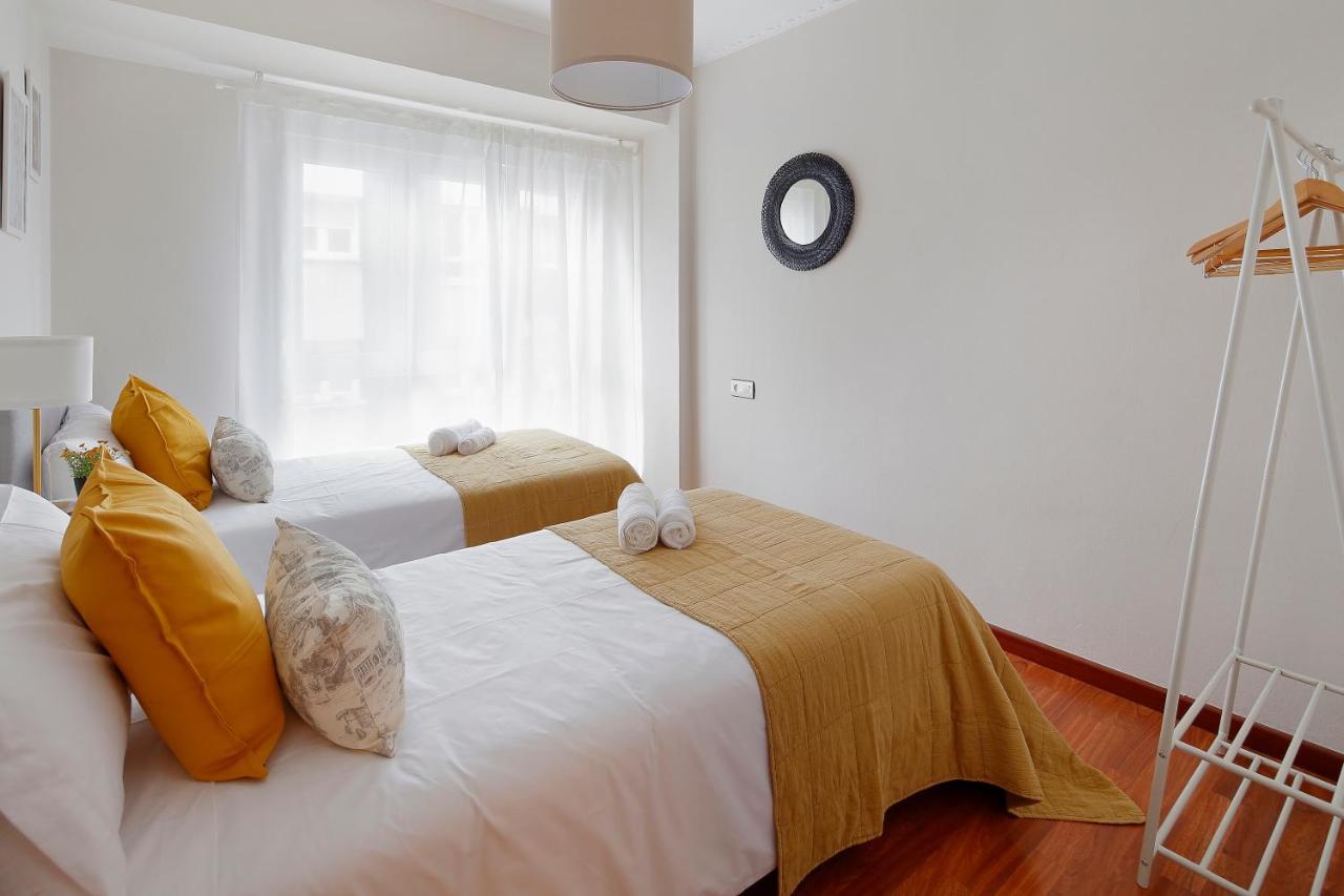 115A - Amplia vivienda en Playa San Lorenzo Gijón Exterior foto