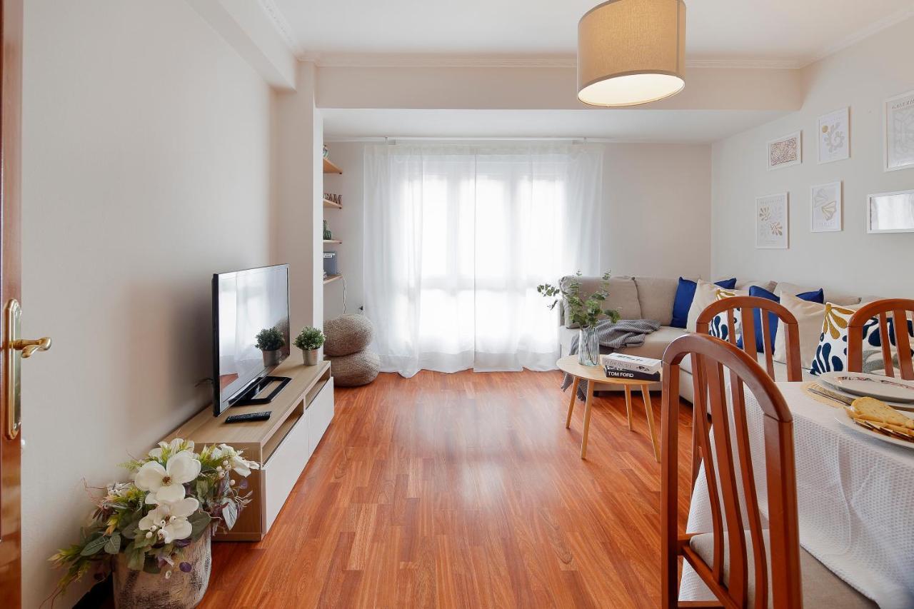 115A - Amplia vivienda en Playa San Lorenzo Gijón Exterior foto
