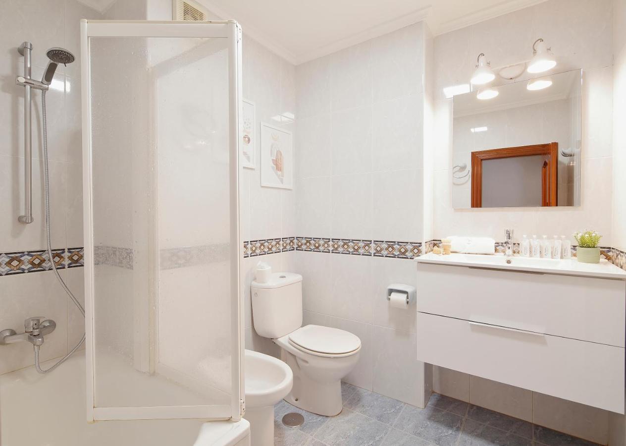 115A - Amplia vivienda en Playa San Lorenzo Gijón Exterior foto